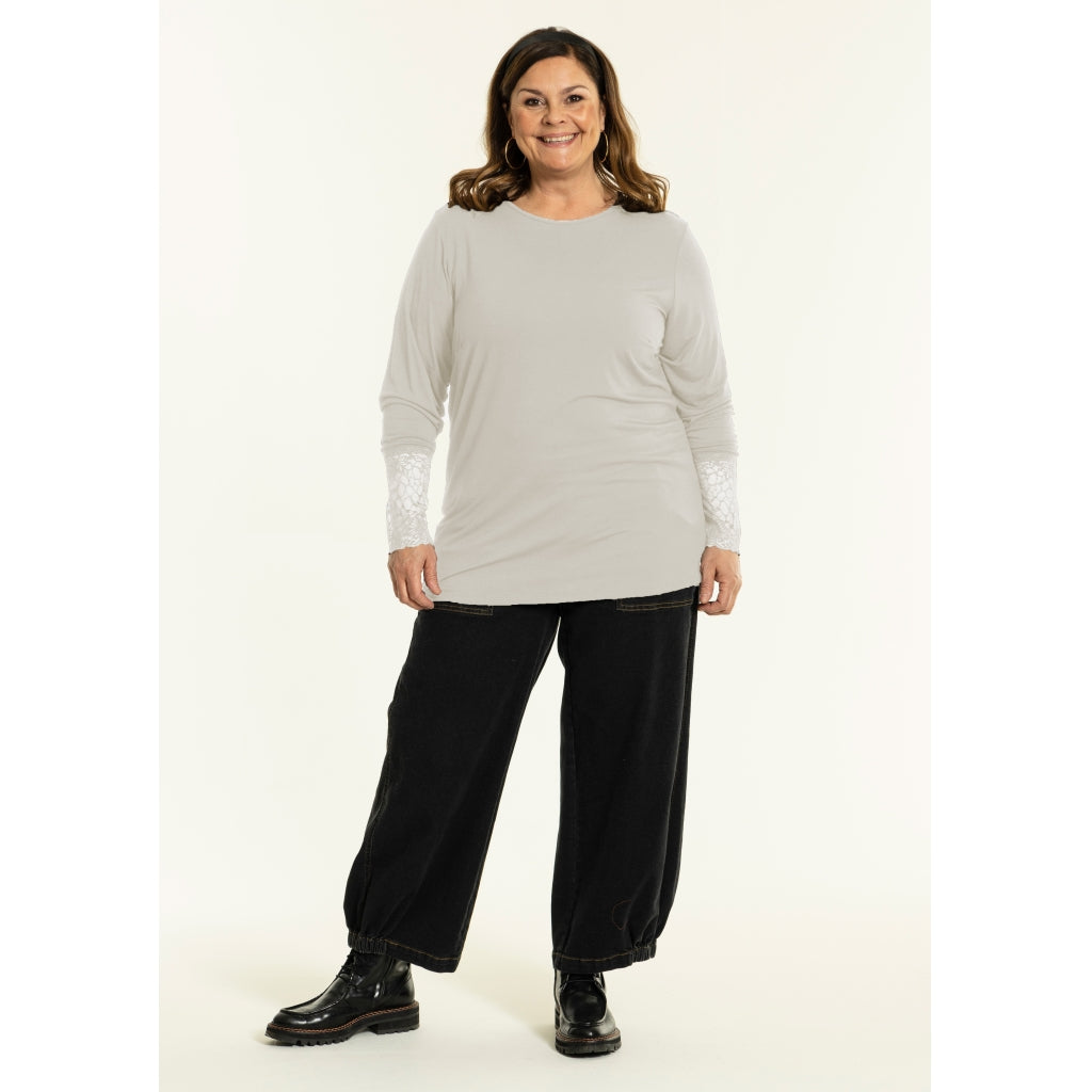 Gozzip Woman GEmira Long t-shirt ved lace T-Shirt Off-White