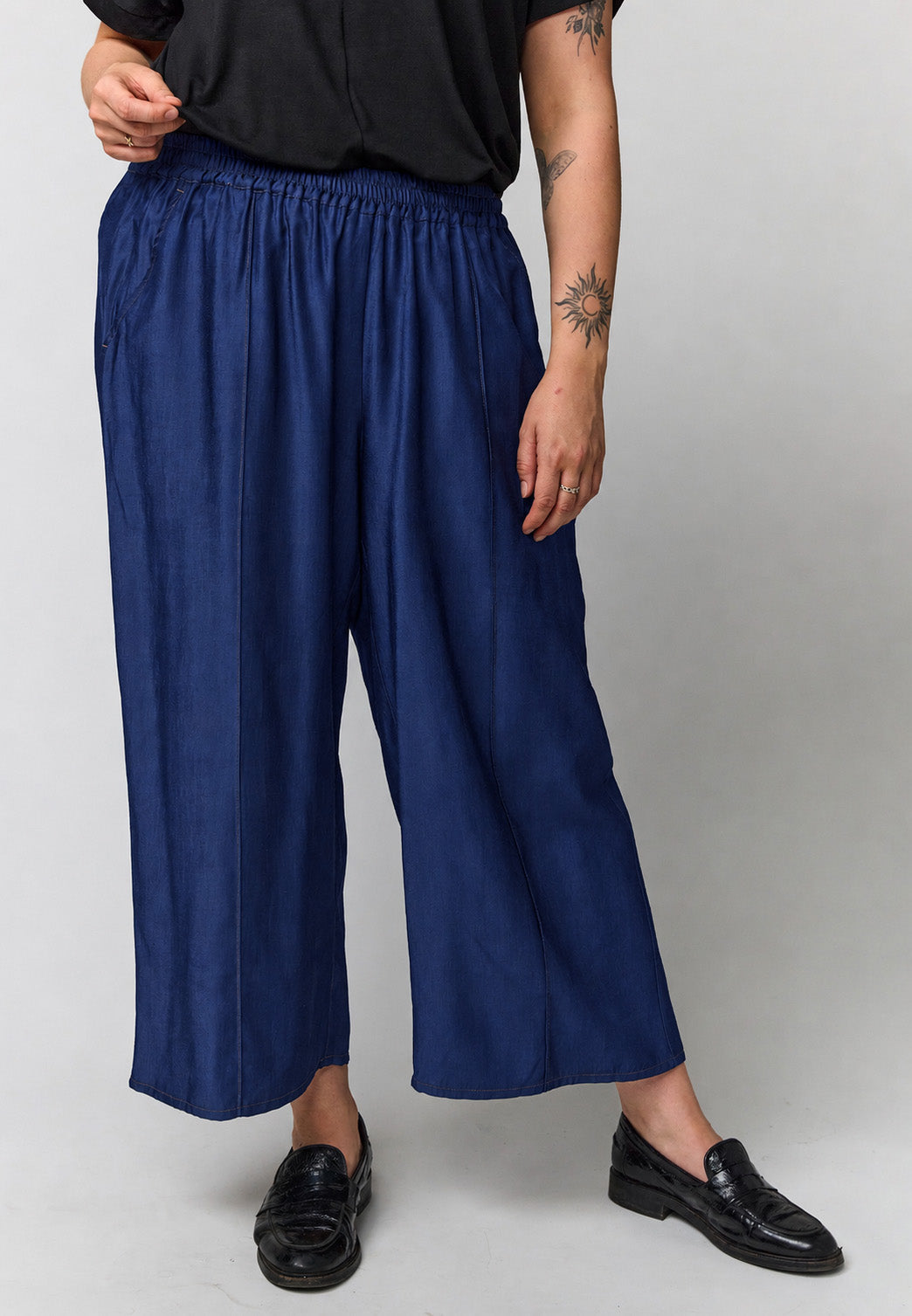 Gozzip Woman GKarina Loose 3/4 pants Pants Navy