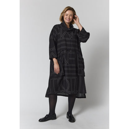 Gozzip Woman GAlara Dress Dress Black with white