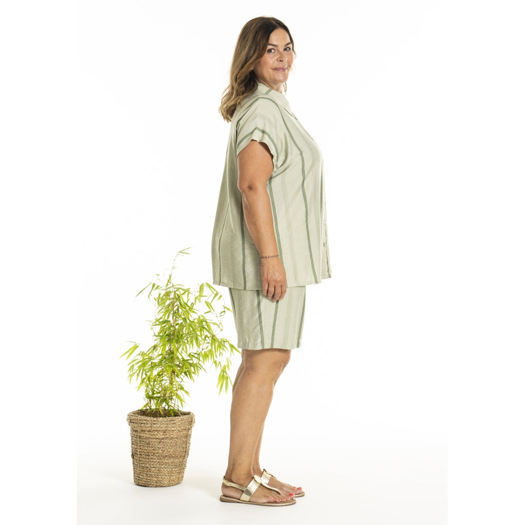 Gozzip Woman GAlice Shorts Shorts Leaf Stripe