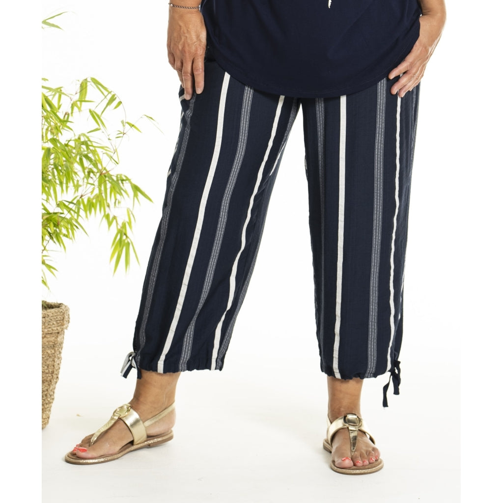 Gozzip Woman GAugusta Pants 7/8 7/8 Pant Navy stripe