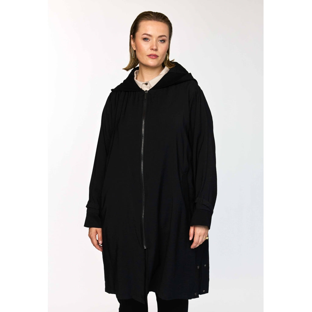 Gozzip Woman GAveny Jacket with hood Jacket Black