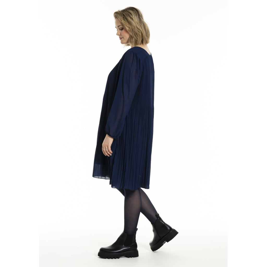 Gozzip Woman GBenedikte Plisse Dress Dress Ink blue