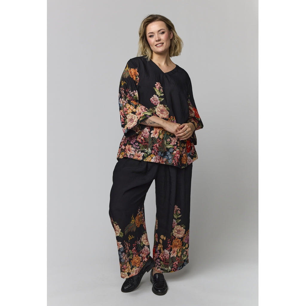 Gozzip Woman GElse-Marie Blouse Blouse Black with rose fall board