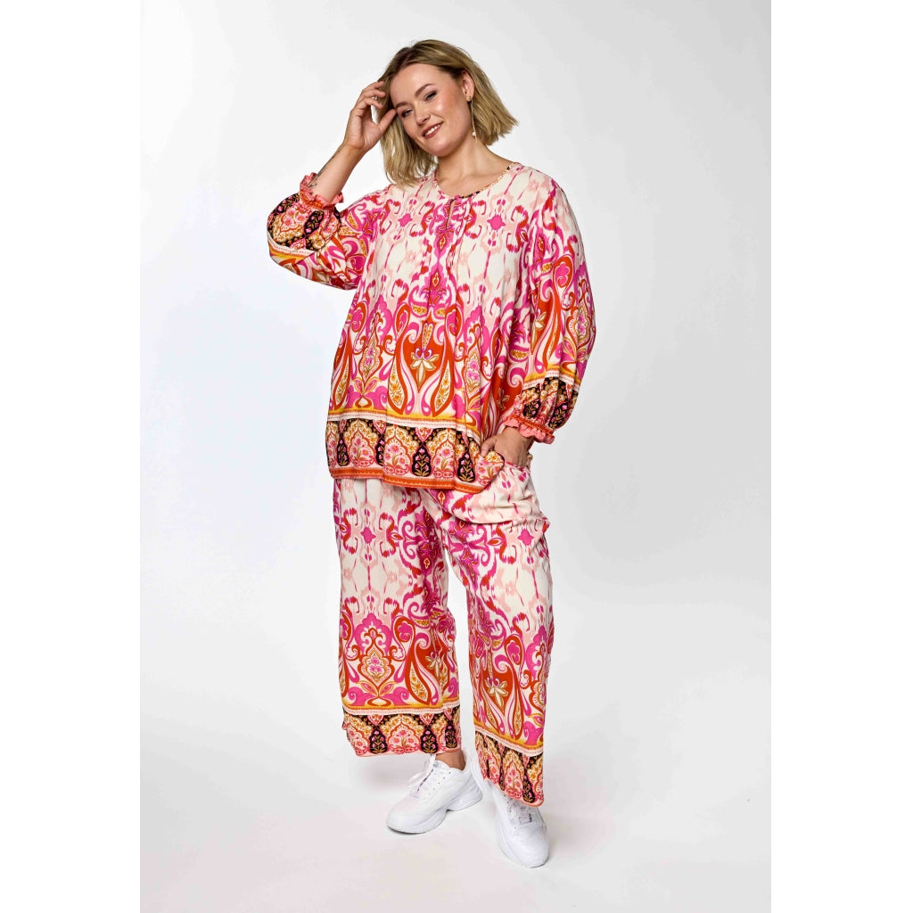 Gozzip Woman GKarina Loose 3/4 pants 3/4 Loose Pant Pink Print