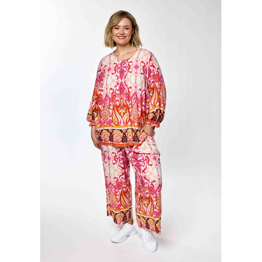 Gozzip Woman GKarina Loose 3/4 pants 3/4 Loose Pant Pink Print
