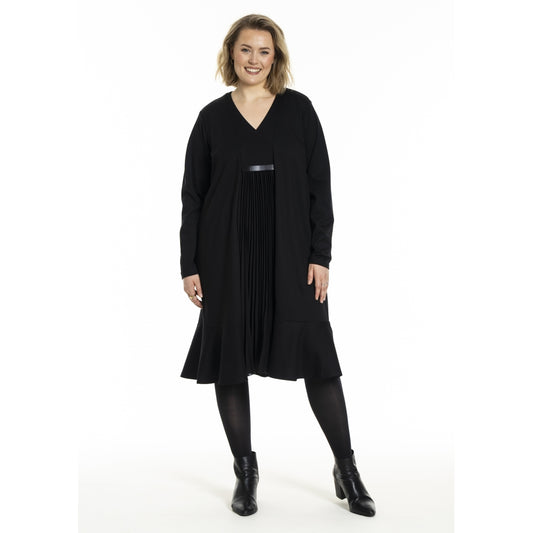 Gozzip Woman GLisbet Dress Dress Black