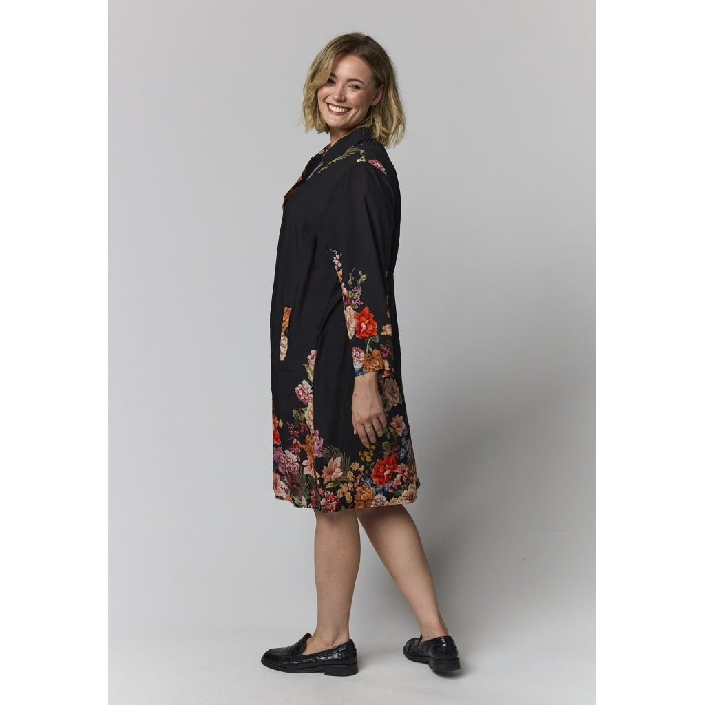 Gozzip Woman GMichelle Tunic Tunic Black with rose fall board