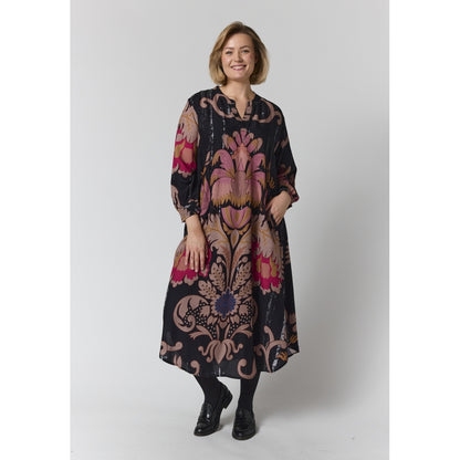 Gozzip Woman GValdis Dress Dress Black with Pink printed