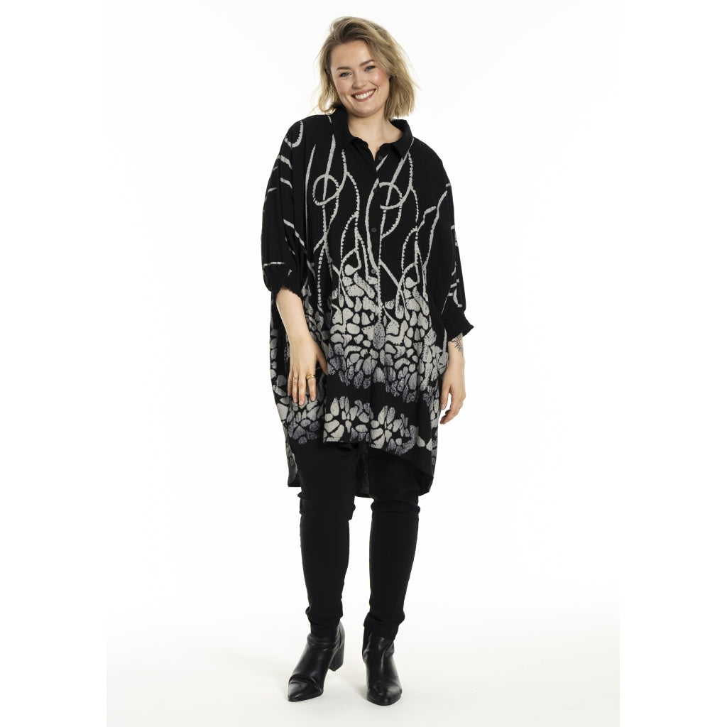 Gozzip Woman Gerda Oversize shirt Tunic Shirt Tunic Black with border print