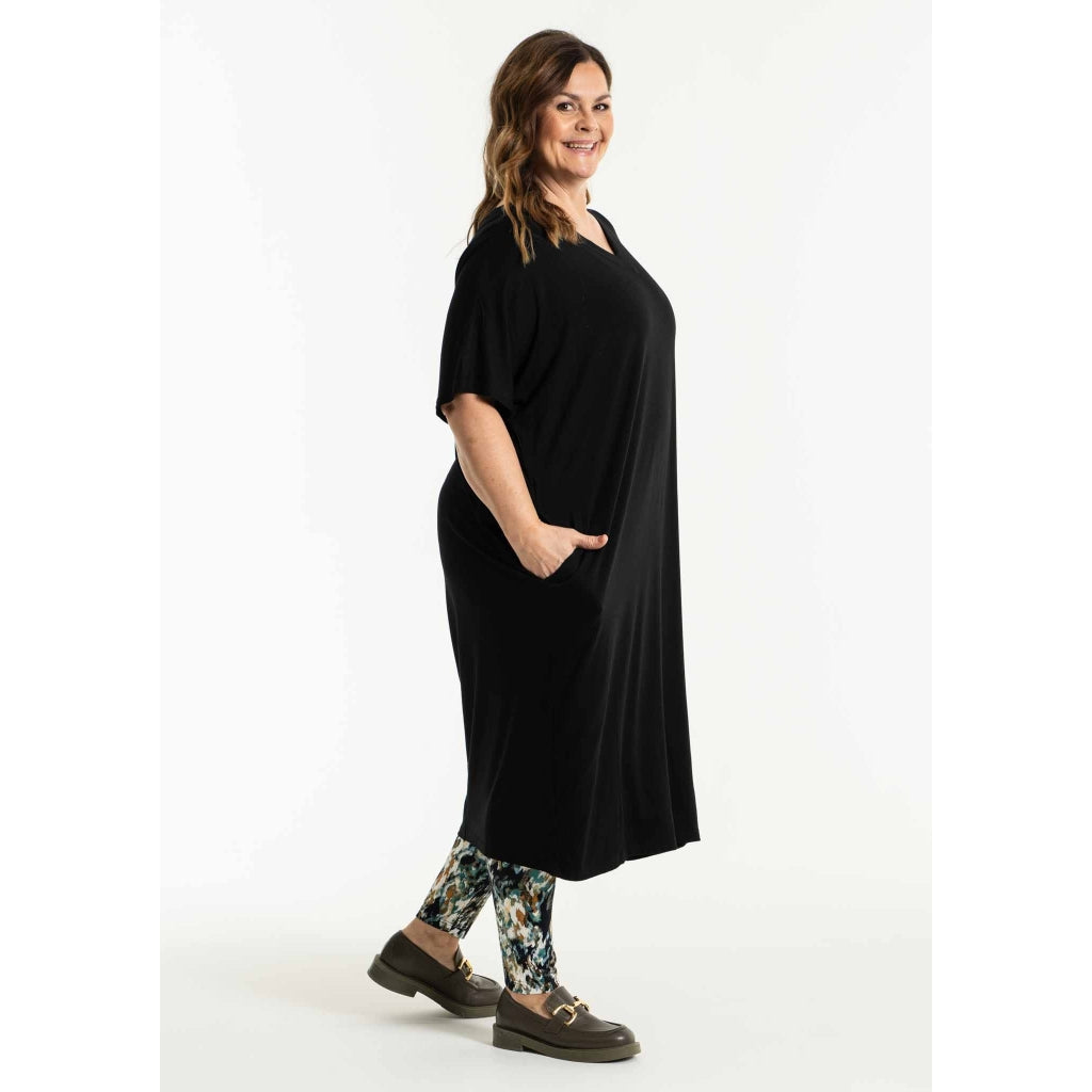 Gozzip Woman Pil Oversize Dress Dress Black
